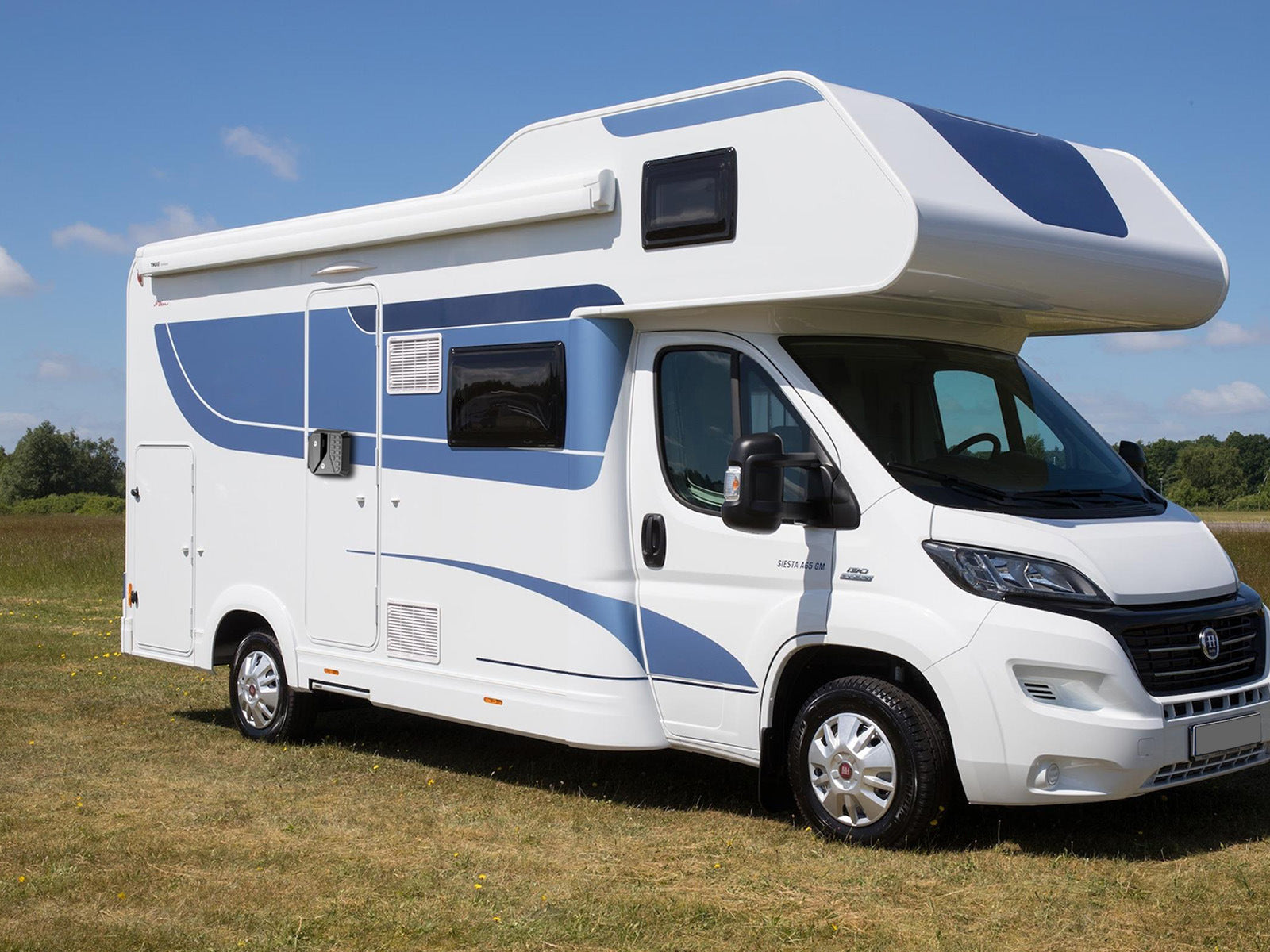 TPMS and Fuel Economy: How Correct Tire Pressure Saves RV and Truck Owners Money at the Pump