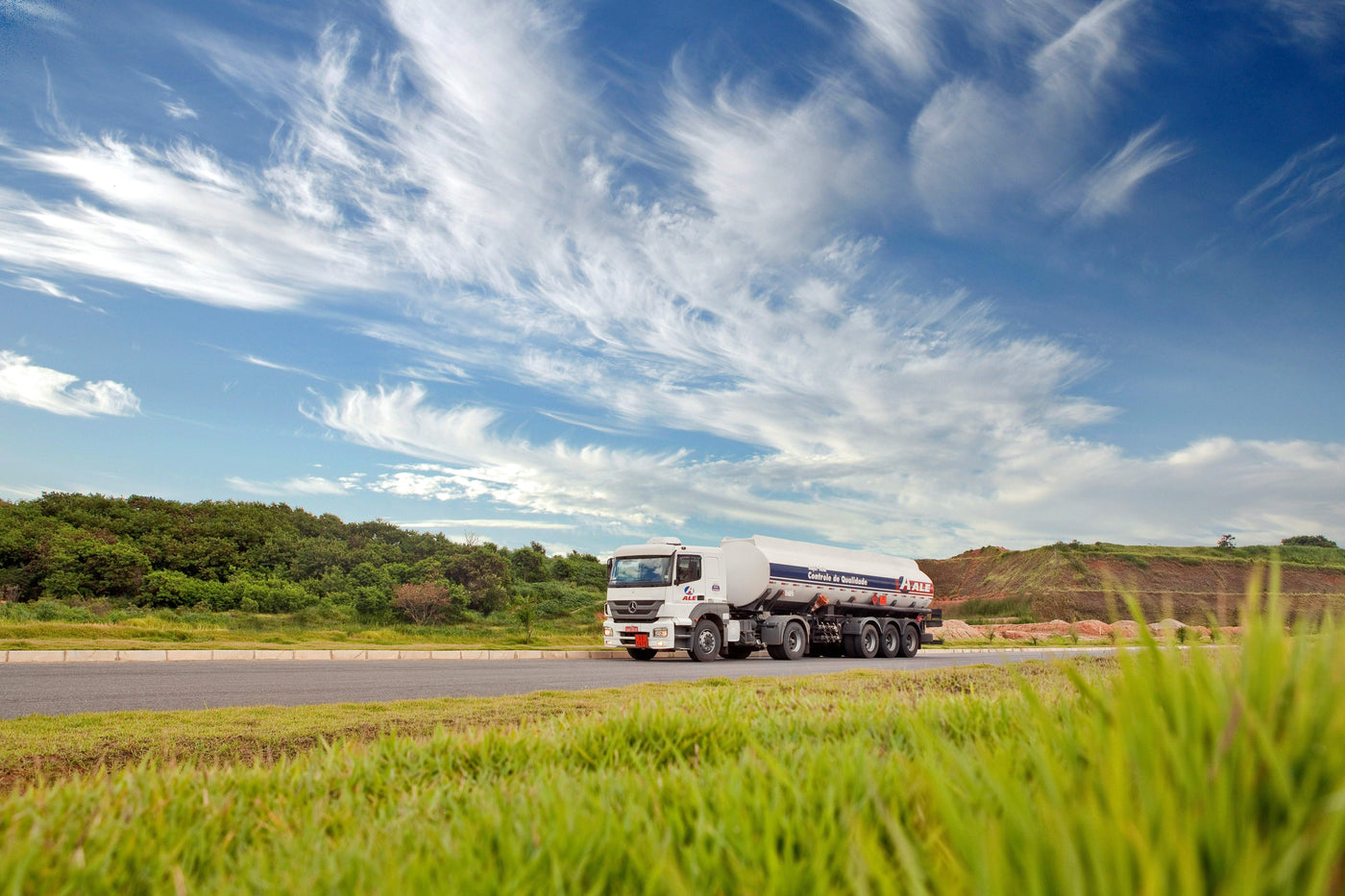 RV TPMS Buying Guide 2026: What to Look for Before Your Next Road Trip