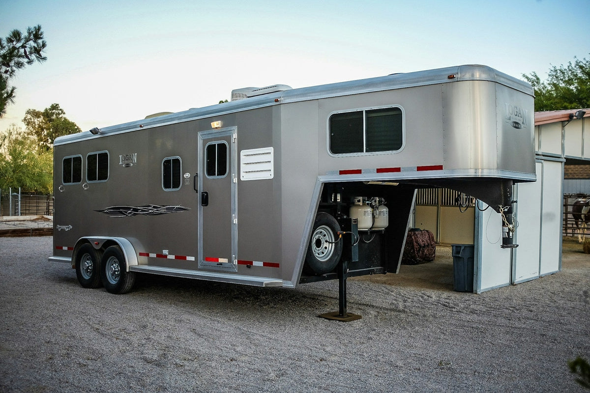 18-Wheel Tire Pressure Monitoring: Truck & Trailer TPMS Guide
